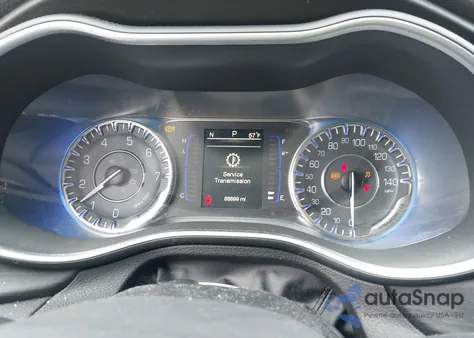 2015 Chrysler 200 Limited z USA, uszkodzony, nr VIN 1C3CCCAB6FN553127